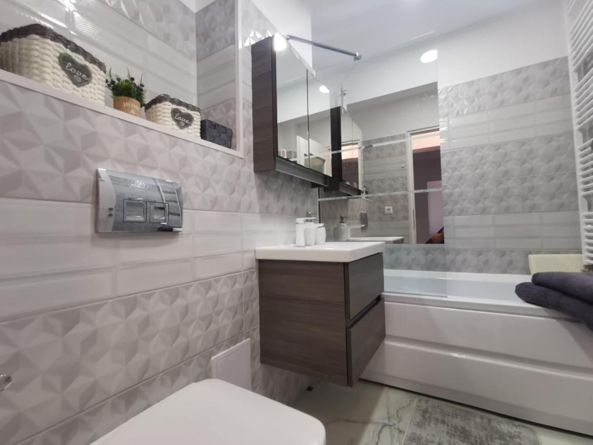 Apartament Regim Hotelier Deva Extérieur photo